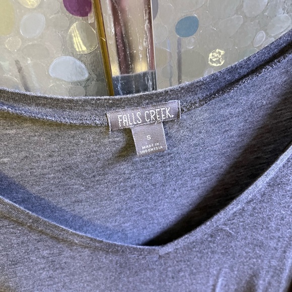 SIMPLE CUT OUT GREY DRESS - Picture 4 of 4